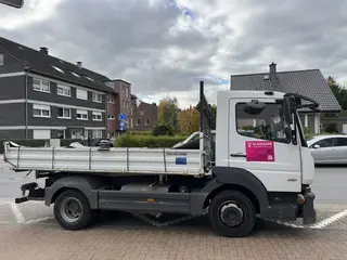 Lkw gutachten mercedes atego pritsche seitenansicht